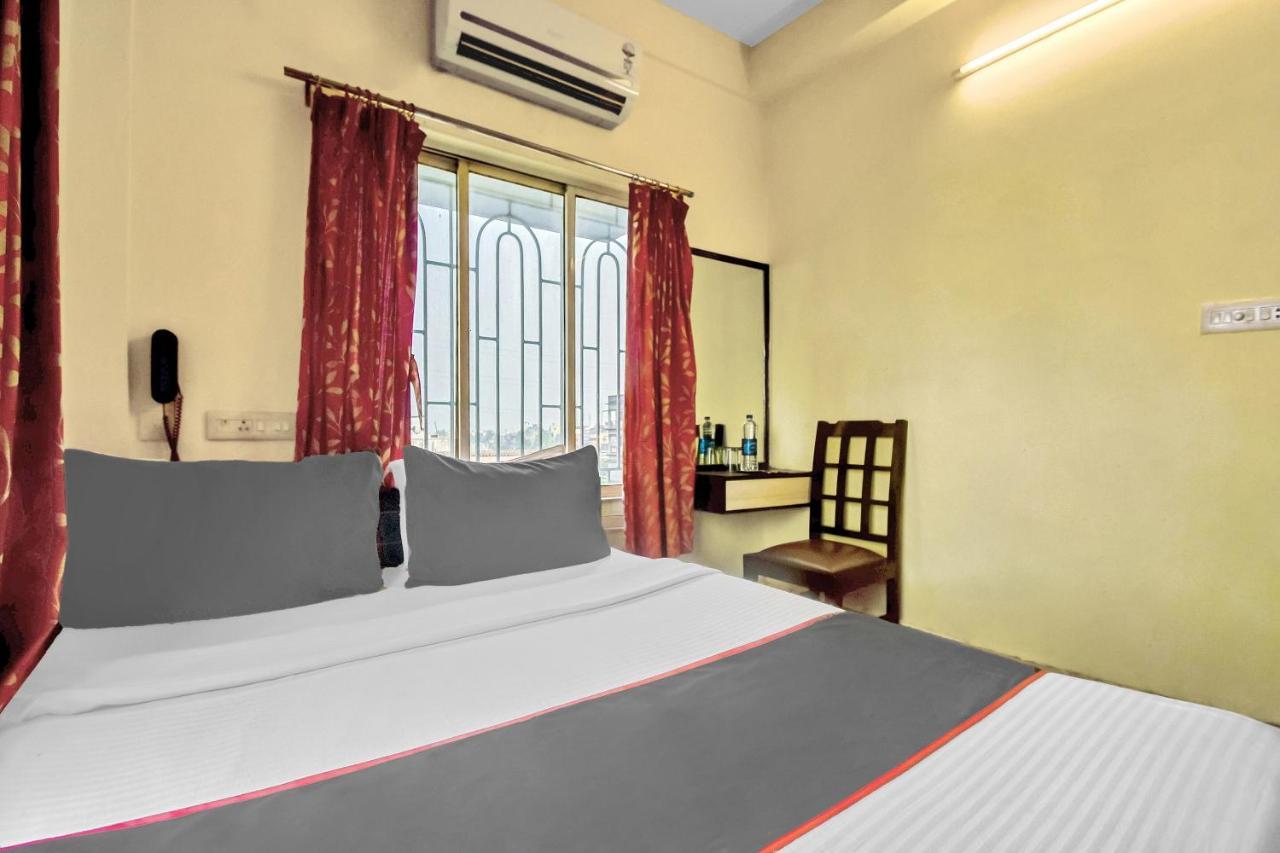Capital O Kabita Guest House Near Acropolis Mall Kolkata Eksteriør bilde