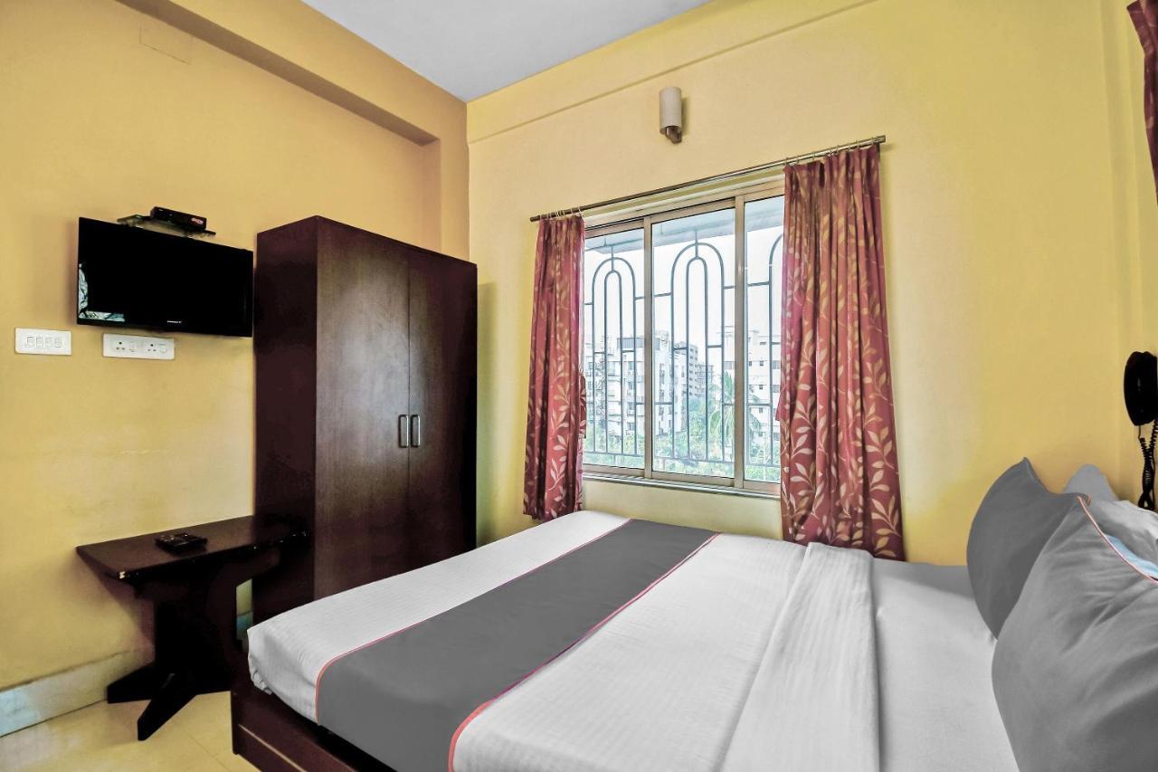 Capital O Kabita Guest House Near Acropolis Mall Kolkata Eksteriør bilde