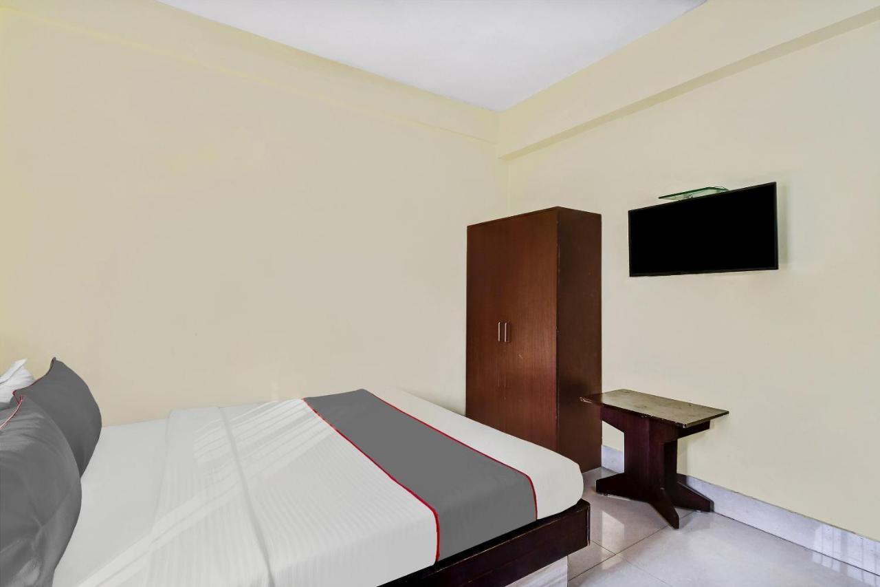 Capital O Kabita Guest House Near Acropolis Mall Kolkata Eksteriør bilde