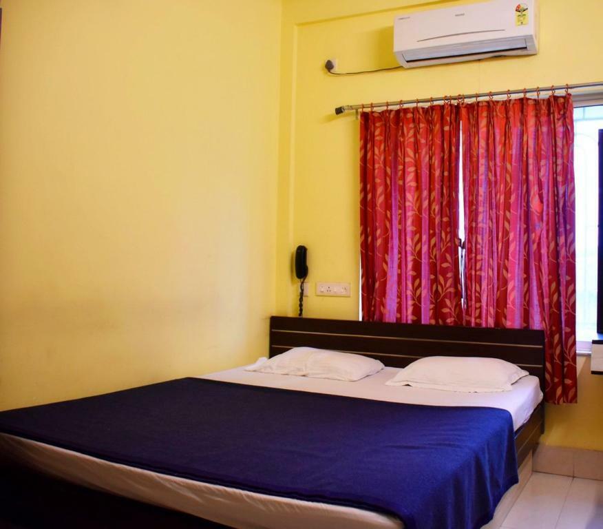 Capital O Kabita Guest House Near Acropolis Mall Kolkata Eksteriør bilde
